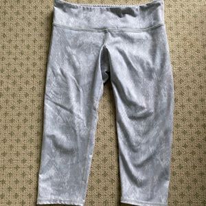Alo Knee length leggings